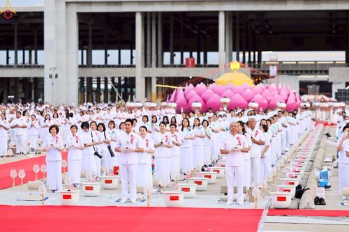 ภาพ No.252869:วันที่ 10 ตุลาคม พ.ศ. 2568 พิธีปลูกต้นทรัพย์บานชื่น ณ ลานธรรม วัดพระธรรมกาย