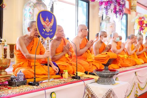 ภาพ No.263230:วันที่ 23 ตุลาคม พ.ศ. 2568 พิธีทอดกฐินสามัคคีทั่วไทย 30,000 วัด โดยคณะศิษยานุศิษย์ บูชาธรรม 81 ปี หลวงพ่อธัมมชโย ณ วัดพรหมวงศาราม เขตดินแดง กรุงเทพมหานคร