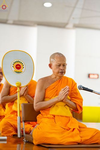 ภาพ No.134739:พิธีบุพเปตพลี ครั้งที่ 148 อุทิศบุญแด่หมู่ญาติที่ล่วงลับไปแล้ว (วันพระ แรม 15 ค่ำ เดือน 4) ณ หอฉันคุณยายอาจารย์ฯ วัดพระธรรมกาย จ.ปทุมธานี