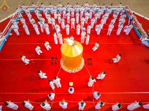 ภาพ No.91292:พิธีปฏิบัติธรรม และพิธีจุดเทียนใจ ไฟนิรันดร์ อนันตชัย วันอาทิตย์ที่ 22 ตุลาคม พ.ศ. 2566 ณ สภาธรรมกายสากล วัดพระธรรมกาย