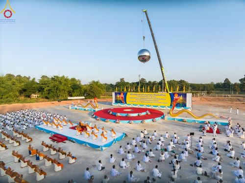 ภาพ No.174486:พิธีประดิษฐานดวงแก้วบรมเศรษฐี นาคีพ่นสมบัติใหญ่ ลานเอนกประสงค์พญานาค 4 ตระกูล วันที่ 15 พฤศจิกายน พ.ศ. 2567 ณ พุทธอุทยานนานาชาติ จ.หนองคาย