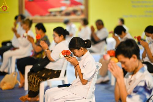 ภาพ No.170397:พิธีฉลองชัยสวดมนต์บทธัมมจักกัปปวัตตนสูตร ครบ 6,881,000,000 จบ ณ มหารัตนวิหารคด วัดพระธรรมกาย วันศุกร์ที่ 15 พฤศจิกายน พ.ศ. 2567 (วันเพ็ญ 15 ค่ำ เดือน 12)