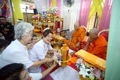 ภาพ No.274553:วันที่ 5 พฤศจิกายน พ.ศ. 2568 พิธีทอดกฐินสามัคคีทั่วไทย ณ วัดประดู่บางจาก เขตภาษีเจริญ กรุงเทพมหานคร โดยคณะศิษยานุศิษย์ บูชาธรรม 81 ปี หลวงพ่อธัมมชโย