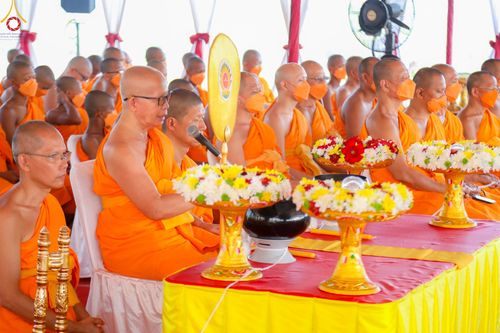 ภาพ No.104127:พิธีโปรยรัตนชาติ วางศิลาฤกษ์ สามเณรธรรมทายาทชาวอินโดนีเซียกว่า 1,000 รูป ณ มหาเจดีย์บุโรพุทโธ ประเทศอินโดนีเซีย ในวันที่ 21 ธันวาคม พ.ศ. 2566