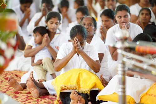 ภาพ No.264853:วันที่ 17 ตุลาคม พ.ศ. 2568 กฐินสมทบต่างประเทศ บูชาธรรม 81 ปี หลวงพ่อธัมมชโย ณ วัดศรีบุปผาราม เมืองปัลเลโปลา ประเทศศรีลังกา 