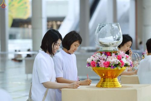 ภาพ No.240044:วันเสาร์ที่ 23 สิงหาคม พ.ศ. 2568 (วันพระ แรม 14 ค่ำ เดือน 9) พิธีบุพเปตพลี ครั้งที่ 169 ร่วมอุทิศบุญแด่หมู่ญาติที่ล่วงลับไปแล้ว และสืบทอดอายุพระพุทธศาสนา ณ หอฉันคุณยายอาจารย์ฯ วัดพระธรรมกาย