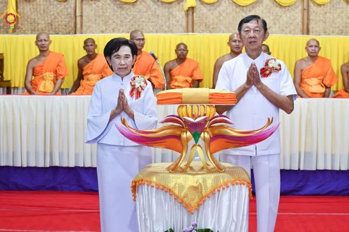 ภาพ No.100400:พิธีทอดกฐินสามัคคี และพิธีเทฐานรากอาคาร สร้างโรงทานหมู่บ้านปฎิบัติธรรม ณ ศูนย์อบรมเยาวชนปัตตานี วันที่ 26 พฤศจิกายน พ.ศ. 2566