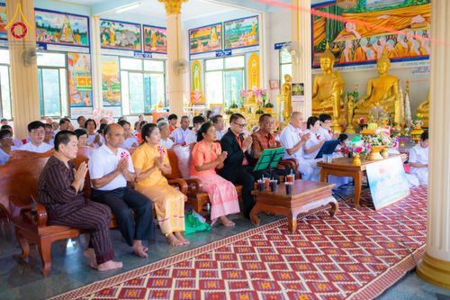 ภาพ No.177265:พิธีทอดกฐิน ณ วัดท่าลี่ ต.เมืองพลับพลา อ.ห้วยแถลง จ.นครราชสีมา ในโครงการทอดกฐินสามัคคีทั่วไทย 30,000 วัด บูชาธรรม 80 ปี หลวงพ่อธัมมชโย โดยคณะศิษยานุศิษย์วัดพระธรรมกาย วันที่ 31 ตุลาคม พ.ศ. 2567