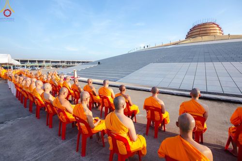 ภาพ No.194462:พิธีปฐมเริ่มสุวรรณรังสรรค์มหาธรรมกายเจดีย์ วันจันทร์ที่ 13 มกราคม พ.ศ. 2568 ณ มหาธรรมกายเจดีย์ วัดพระธรรมกาย จ.ปทุมธานี
