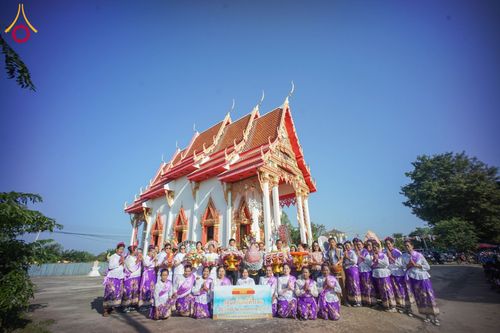 ภาพ No.178466:พิธีทอดกฐิน ณ วัดคลองราษฎ์เจริญ ต.ห้วยยั้ง อ.พรานกระต่าย จ.กำแพงเพชร ในโครงการทอดกฐินสามัคคีทั่วไทย 30,000 วัด บูชาธรรม 80 ปี หลวงพ่อธัมมชโย โดยคณะศิษยานุศิษย์วัดพระธรรมกาย วันที่ 14 พฤศจิกายน พ.ศ. 2567