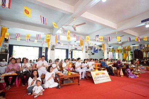 ภาพ No.252033:วันที่ 11 ตุลาคม พ.ศ. 2568 พิธีทอดกฐินสามัคคีทั่วไทย 30,000 วัด โดยคณะศิษยานุศิษย์ บูชาธรรม 81 ปี หลวงพ่อธัมมชโย ณ วัดสร่างโศก อ.บ้านหมอ จ.สระบุรี