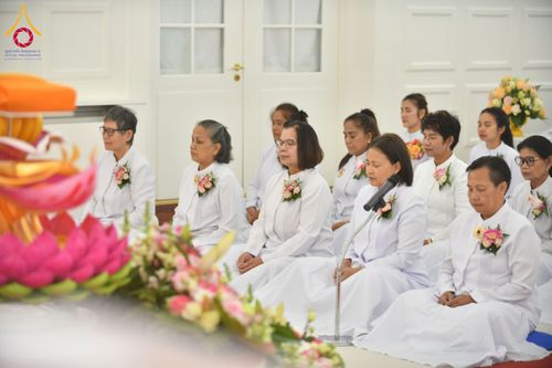 ภาพ No.171489:พิธีทอดกฐิน ณ วัดพระธรรมกายคอร์ซัวร์ ลุสท์สโกว ประเทศเดนมาร์ก วันเสาร์ที่ 19 ตุลาคม พ.ศ. 2567