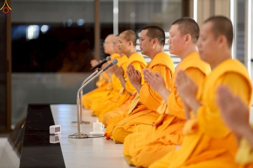 ภาพ No.249823:วันที่ 20 กันยายน พ.ศ. 2568 คณะสงฆ์ปฏิบัติธรรม ณ วิหารพระมงคลเทพมุนี(สด จนฺทสโร) ศูนย์ปฏิบัติธรรมภูเก็ต จ.ภูเก็ต