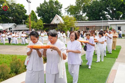 ภาพ No.174761:พิธีทอดกฐินสามัคคี ธรรมอุทยานบ้านแป้ง อำเภอพรหมบุรี จังหวัดสิงห์บุรี ในโครงการกฐินสามัคคีทั่วไทย 30,000 วัด บูชาธรรม 80 ปี หลวงพ่อธัมมชโย โดยคณะศิษยานุศิษย์วัดพระธรรมกาย วันที่ 26 ตุลาคม พ.ศ. 2567
