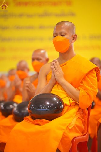 ภาพ No.75522:วัดพระธรรมกายจัด งานบุญวันอาทิตย์ต้นเดือน  มีกิจกรรมดังนี้ พิธีตักบาตร, พิธีบูชาข้าวพระ พระธรรมยาตรารับประกาศนียบัตร โครงการธรรมยาตราฯ ปีที่ 11 ในวันที่ 5 กุมภาพันธ์ พ.ศ. 2566 ณ วัดพระธรรมกาย อ.คลองหลวง จ.ปทุมธานี