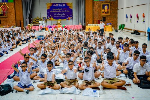 ภาพ No.105081:วันรวมพลังเด็กดี V-star ผู้นำฟื้นฟูศีลธรรมโลก จังหวัดภูเก็ต วันที่ 19 ธันวาคม พ.ศ. 2566 ณ โรงเรียนเมืองถลาง จ.ภูเก็ต