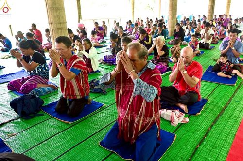 ภาพ No.272145:วันที่ 29 ตุลาคม พ.ศ. 2568 พิธีทอดกฐินสามัคคีทั่วไทย ณ ศูนย์อบรมเยาวชนสบเมย อ.สบเมย จ.แม่ฮ่องสอน โดยคณะศิษยานุศิษย์ บูชาธรรม 81 ปี หลวงพ่อธัมมชโย