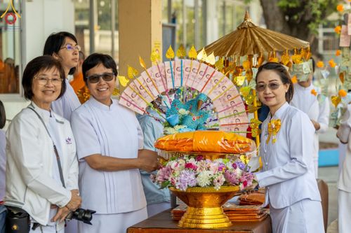 ภาพ No.191932:พิธีทอดผ้าป่าทำนุบำรุงศาสนสถาน ณ วัดสรรเพชญ ต.ยายชา อ.สามพราน จ.นครปฐม ในโครงการธรรมยาตรา กตัญญูบูชา มหาปูชนียาจารย์ พระมงคลเทพมุนี(สด จนฺทสโร) พระผู้ปราบมาร อนุสรณ์สถาน 7 แห่ง ปีที่ 13 วันที่ 9 มกราคม พ.ศ. 2568