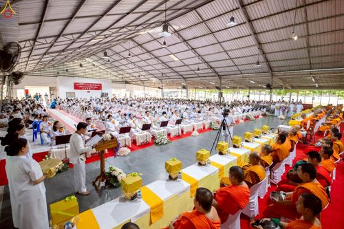 ภาพ No.228107:วันอาทิตย์ที่ 8 มิถุนายน พ.ศ. 2568 พิธีตักบาตรพระ 500 รูป ปีที่ 10 ณ ธุดงคสถานล้านนา อำเภอสันทราย จังหวัดเชียงใหม่