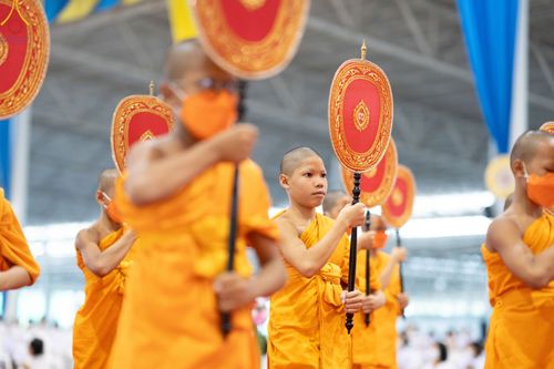 ภาพ No.88105:พิธีมุทิตาสักการะ เปรียญธรรม 9,6,3 และบาลีศึกษา 6,3  พิธีมอบดวงแก้วสามเณรทรงบาลีไวยากรณ์ วันอาทิตย์ 17 กันยายน พ.ศ. 2566 ณ สภาธรรมกายสากล วัดพระธรรมกาย