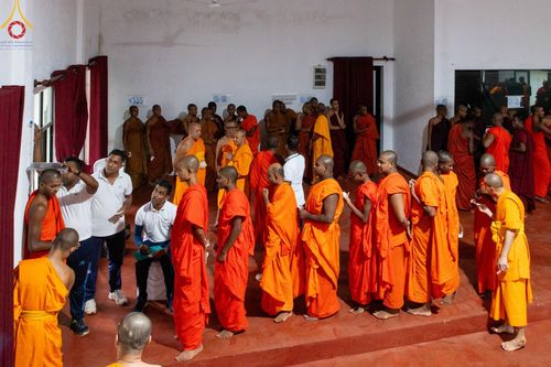 ภาพ No.139825:PhotoStory มหาศรัทธา ธรรมยาตราศรีลังกา EP.2 พิธีเปิดโครงการสยาม-ลังกา ธรรมยาตรา ฉลองเทศกาลวิสาขบูชาแห่งชาติ ศรีลังกา บูชาธรรม 80 ปีหลวงพ่อธัมมชโย เมื่อวันที่ 17 พฤษภาคม พ.ศ. 2567