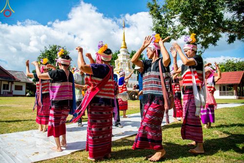 ภาพ No.99166:พิธีทอดกฐินสามัคคีทั่วไทย 5,000 วัด   ณ วัดศรีดงเย็น อ.ทุ่งหัวช้าง จ.ลำพูน วันที่ 22 พฤศจิกายน พ.ศ. 2566