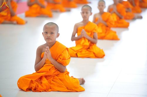 ภาพ No.63219:พิธีบรรพชาสามเณร ฟื้นฟูพระพุทธศาสนาทั่วไทย ณ ศูนย์ปฏิบัติธรรมสมุทรปราการ ต.คลองด่าน อ.บางบ่อ จ.สมุทรปราการ วันที่ 6 และ 9 เมษายน พ.ศ. 2567