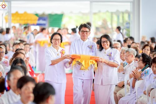 ภาพ No.272648:วันที่ 1 พฤศจิกายน พ.ศ. 2568 พิธีทอดกฐินสามัคคีทั่วไทย ณ วัดศรีวรรณวนาราม ต.คลองสาม อ.คลองหลวง จ.ปทุมธานี โดยคณะศิษยานุศิษย์ บูชาธรรม 81 ปี หลวงพ่อธัมมชโย