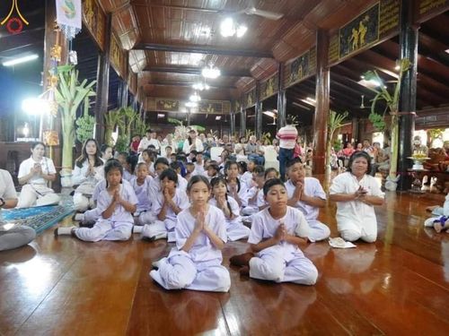 ภาพ No.182176:พิธีทอดกฐิน ณ วัดบ้านใหม่สิริวัฒนาราม จ.ชัยนาท ในโครงการทอดกฐินสามัคคีทั่วไทย 30,000 วัด บูชาธรรม 80 ปี หลวงพ่อธัมมชโย โดยคณะศิษยานุศิษย์วัดพระธรรมกาย วันที่ 27 ตุลาคม พ.ศ. 2567 กฐินสัมฤทธิ์เด็กดี V-Star โรงเรียนวัดบ้านใหม่ จ.ชัยนาท