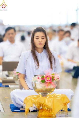 ภาพ No.123701:พิธีถวายโคมมาฆประทีป น้อมถวายเป็นพุทธบูชา แด่คณะพระภิกษุ สามเณร  ณ วัดพระธรรมกาย จ.ปทุมธานี วันเสาร์ที่ 17 กุมภาพันธ์ พ.ศ. 2567