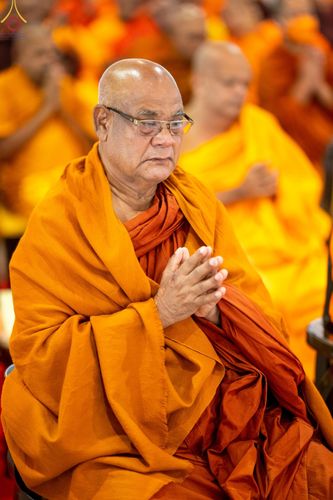 ภาพ No.76899:พิธีบูชาข้าวพระ ในวันมาฆบูชา อาทิตย์ต้นเดือนที่ 6 มีนาคม พ.ศ. 2566 ณ วัดพระธรรมกาย จ.ปทุมธานี