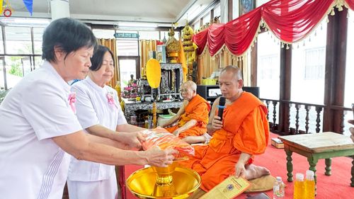 ภาพ No.254977:วันที่ 12 ตุลาคม พ.ศ. 2568 พิธีทอดกฐินสามัคคีทั่วไทย 30,000 วัด โดยคณะศิษยานุศิษย์ บูชาธรรม 81 ปี หลวงพ่อธัมมชโย ณ วัดสุทธาวาส กรุงเทพมหานคร