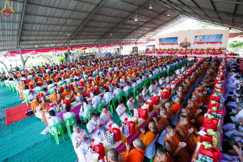 ภาพ No.152337:พิธีถวายมหาสังฆทานแด่พระภิกษุสงฆ์จำนวน 400 รูป ปีที่ 20 ณ ศูนย์อบรมเยาวชนผาสุกวนิช จ.ราชบุรี วันเสาร์ที่ 31 สิงหาคม พ.ศ. 2567