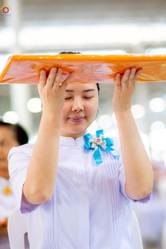 ภาพ No.277448:วันอาทิตย์ต้นเดือนที่ 7 ธันวาคม พ.ศ.2568 พิธีทอดผ้าป่าต้นสมบัติจักรพรรดิ ณ สภาธรรมกายสากล วัดพระธรรมกาย