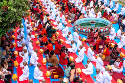 ภาพ No.209736:วันที่ 28 กุมภาพันธ์ พ.ศ.2568 พิธีเปิดโครงการบวชสามเณร พิธีถวายไทยธรรม พิธีขอขมามอบผ้าไตร  ณ เมืองปาตัน ประเทศเนปาล