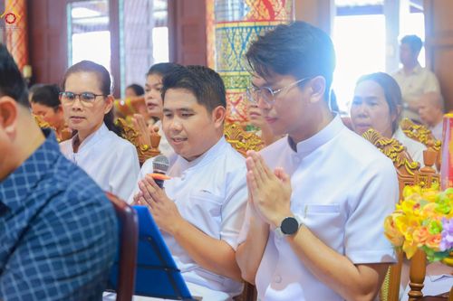 ภาพ No.256124:วันที่ 12 ตุลาคม พ.ศ. 2568 พิธีทอดกฐินสามัคคีทั่วไทย 30,000 วัด โดยคณะศิษยานุศิษย์ บูชาธรรม 81 ปี หลวงพ่อธัมมชโย ณ วัดบางโฉลงใน อ.บางพลี จ.สมุทรปราการ