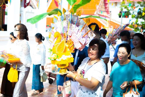 ภาพ No.91858:พิธีทอดกฐินสามัคคีทั่วไทย  ณ วัดบัวทอง  ต.บ้านปทุม อ.สามโคก จ.ปทุมธานี วันจันทร์ที่ 30 ตุลาคม พ.ศ. 2566