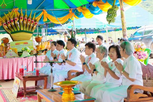 ภาพ No.272019:วันที่ 28 ตุลาคม พ.ศ. 2568 พิธีทอดกฐินสามัคคีทั่วไทย ณ สำนักสงฆ์สวนป่าสันติธรรม จ.สระบุรี โดยคณะศิษยานุศิษย์ บูชาธรรม 81 ปี หลวงพ่อธัมมชโย