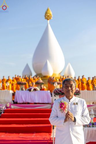 ภาพ No.211595:วันอาทิตย์ที่ 16 มีนาคม พ.ศ. 2568 พิธีอัญเชิญพระบรมสารีริกธาตุ ประดิษฐาน ณ ปทุมเจดีย์ ศูนย์อบรมเยาวชนปัตตานี