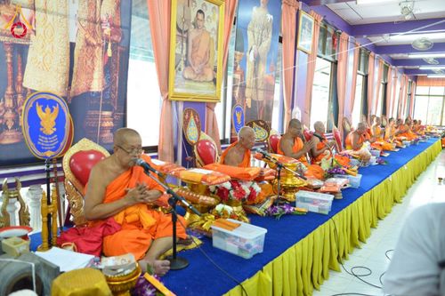 ภาพ No.170998:พิธีทอดกฐิน ณ วัดบางไกรใน จ.นนทบุรี ในโครงการกฐินสามัคคีทั่วไทย 30,000 วัด บูชาธรรม 80 ปี หลวงพ่อธัมมชโย โดยคณะศิษยานุศิษย์วัดพระธรรมกาย วันที่ 27 ตุลาคม พ.ศ. 2567