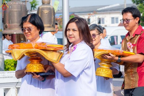 ภาพ No.203345:พิธีทอดผ้าป่าทำนุบำรุงศาสนสถาน ณ วัดปรางค์หลวง ตำบลบางม่วง อำเภอบางใหญ่ จังหวัดนนทบุรี ในโครงการธรรมยาตรา กตัญญูบูชา มหาปูชนียาจารย์ พระมงคลเทพมุนี(สด จนฺทสโร) พระผู้ปราบมาร อนุสรณ์สถาน 7 แห่ง ปีที่ 13 วันที่ 29 มกราคม พ.ศ. 2568