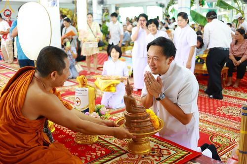 ภาพ No.100693:พิธีทอดกฐินสามัคคีทั่วไทย 5,000 วัด ณ วัดมงคลรัตน์ จ.ปทุมธานี วันที่ 26 พฤศจิกายน พ.ศ. 2566