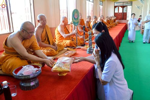 ภาพ No.259570:วันที่ 19 ตุลาคม พ.ศ. 2568 พิธีทอดกฐินสามัคคีทั่วไทย 30,000 วัด โดยคณะศิษยานุศิษย์ บูชาธรรม 81 ปี หลวงพ่อธัมมชโย ณ วัดโมกข์ อ.พระประแดง จ.สมุทรปราการ