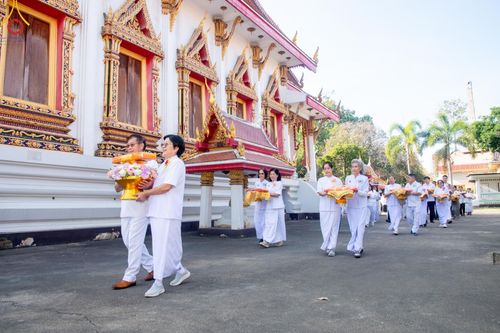 ภาพ No.196794:พิธีทอดผ้าป่าทำนุบำรุงศาสนสถาน ณ วัดโพธิ์เอน ต.บางขุนกอง อ.บางกรวย จ.นนทบุรี ในโครงการธรรมยาตรา กตัญญูบูชา มหาปูชนียาจารย์ พระมงคลเทพมุนี(สด จนฺทสโร) พระผู้ปราบมาร อนุสรณ์สถาน 7 แห่ง ปีที่ 13 วันที่ 17 มกราคม พ.ศ. 2568