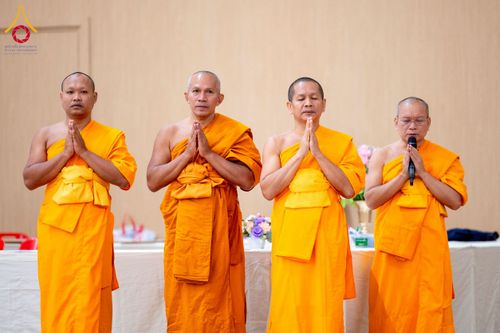 ภาพ No.273753:วันที่ 27 พฤศจิกายน พ.ศ. 2568 สอบธรรมสนามหลวง ธรรมศึกษา ทุกชั้น สนามสอบ วัดพระธรรมกาย จ.ปทุมธานี