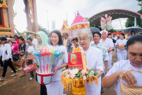 ภาพ No.162500:โครงการกฐินสามัคคีทั่วไทย 30,000 วัด บูชาธรรม 80 ปี หลวงพ่อธัมมชโย  โดย คณะศิษยานุศิษย์วัดพระธรรมกาย ณ วัดศิริธรรมวนาราม จ.ลพบุรี วันที่ 19 ตุลาคม พ.ศ. 2567