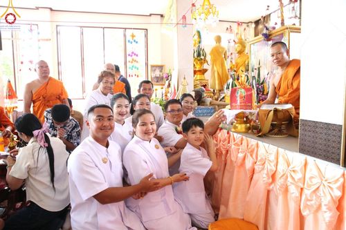 ภาพ No.179105:พิธีทอดกฐิน ณ วัดหนองไห จ.ชัยภูมิ ในโครงการกฐินสามัคคีทั่วไทย 30,000 วัด บูชาธรรม 80 ปี หลวงพ่อธัมมชโย โดยคณะศิษยานุศิษย์วัดพระธรรมกาย วันที่ 27 ตุลาคม พ.ศ. 2567