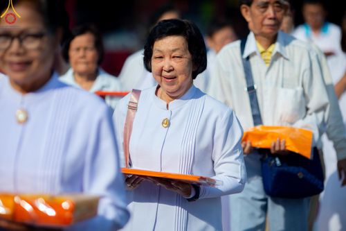 ภาพ No.192097:พิธีทอดผ้าป่าทำนุบำรุงศาสนสถาน ณ วัดนราภิรมย์ ตำบลนราภิรมย์ อำเภอบางเลน จังหวัดนครปฐม ในโครงการธรรมยาตรา กตัญญูบูชา มหาปูชนียาจารย์ พระมงคลเทพมุนี(สด จนฺทสโร) พระผู้ปราบมาร อนุสรณ์สถาน 7 แห่ง ปีที่ 13 วันที่ 9 มกราคม พ.ศ. 2568