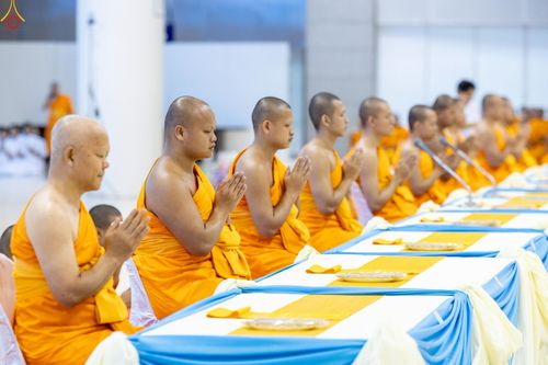 ภาพ No.228030:วันอาทิตย์ที่ 1 มิถุนายน พ.ศ. 2568 พิธีมุทิตาพระอุปสมบทอุทิศชีวิต ณ ห้องแก้วสารพัดนึก 1 วัดพระธรรมกาย