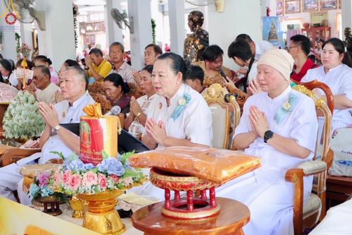 ภาพ No.170939:พิธีทอดกฐิน ณ วัดแจ่มราษฎร์ศรัทธาธรรม(สีล้ง) อ.บางบ่อ สมุทรปราการ ในโครงการกฐินสามัคคีทั่วไทย 30,000 วัด บูชาธรรม 80 ปี หลวงพ่อธัมมชโย โดยคณะศิษยานุศิษย์วัดพระธรรมกาย วันที่ 27 ตุลาคม พ.ศ. 2567